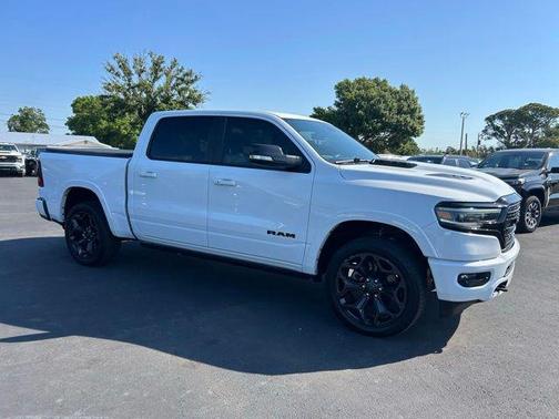 Bright White Clearcoat 2021 RAM 1500 Limited