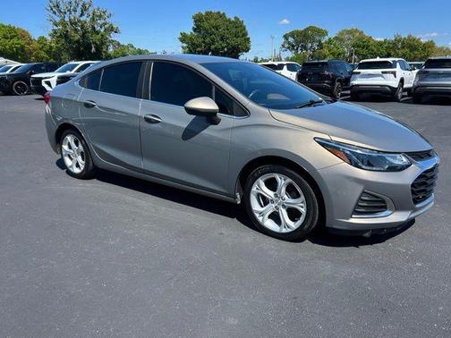 2019 Chevrolet Cruze Premier