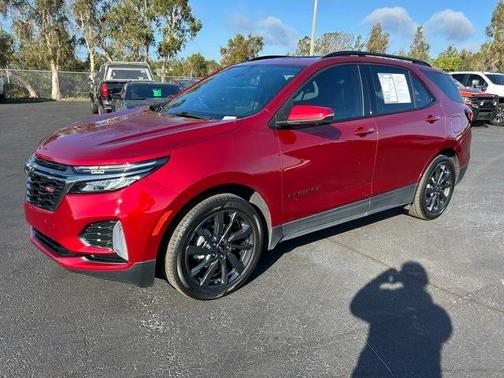 Radiant Red Tintcoat 2023 Chevrolet Equinox FWD RS