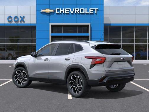 Sterling Gray Metallic 2026 Chevrolet Trax FWD 2RS