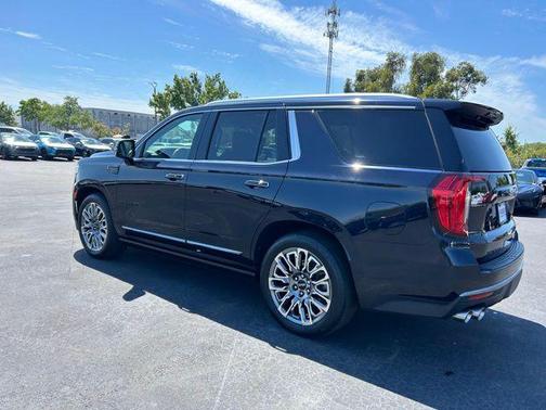 Midnight Blue Metallic 2023 GMC Yukon Denali Ultimate
