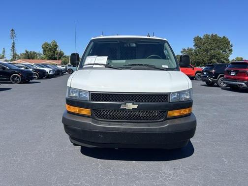 2020 Chevrolet Express 2500 RWD 2500 Regular Wheelbase WT