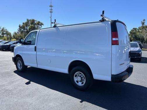 2020 Chevrolet Express 2500 RWD 2500 Regular Wheelbase WT