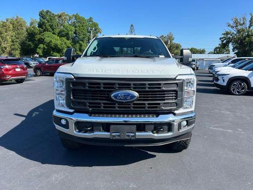 Avalanche 2025 Ford F-250 XL