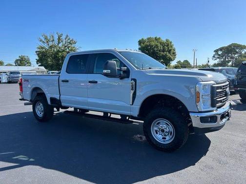 Avalanche 2025 Ford F-250 XL