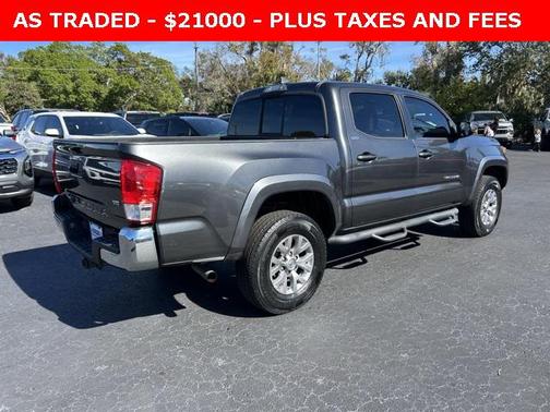 2017 Toyota Tacoma SR5