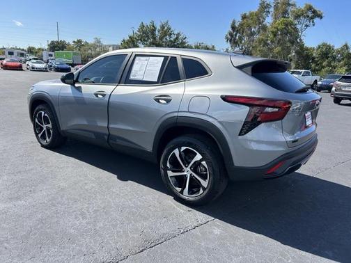 2024 Chevrolet Trax FWD 1RS