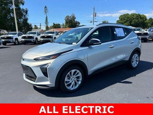 Silver Flare Metallic 2023 Chevrolet Bolt EUV FWD LT