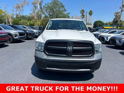 Bright White Clearcoat 2022 RAM 1500 Tradesman