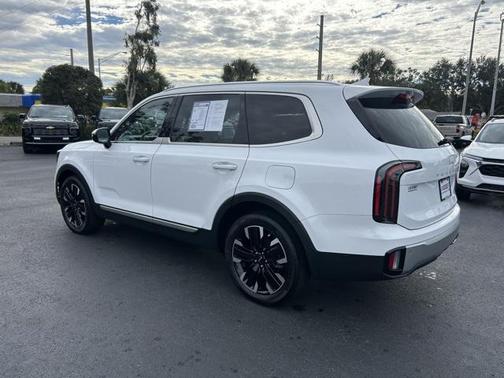 2023 Kia Telluride SX