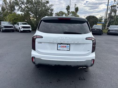 2023 Kia Telluride SX