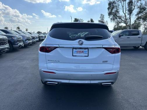 2023 Buick Enclave Essence FWD