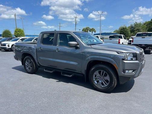 Gun Metallic 2025 Nissan Frontier SV
