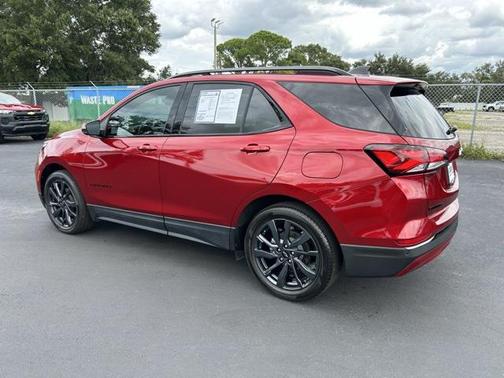 2022 Chevrolet Equinox FWD RS