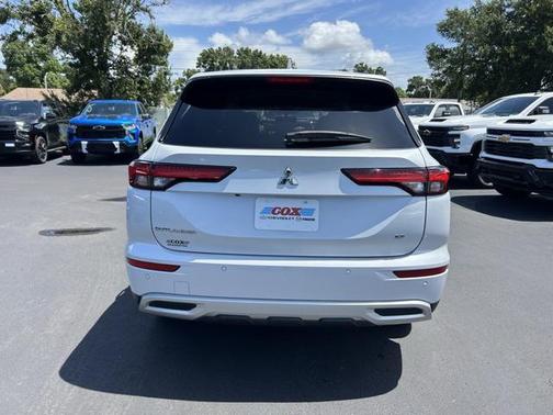 2022 Mitsubishi Outlander SE 2.5 2WD