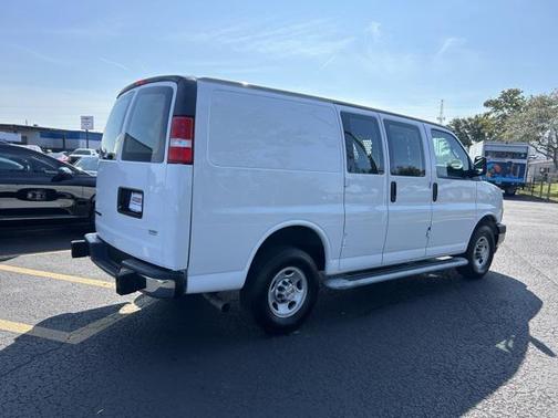 2024 Chevrolet Express 2500 RWD 2500 Regular Wheelbase WT
