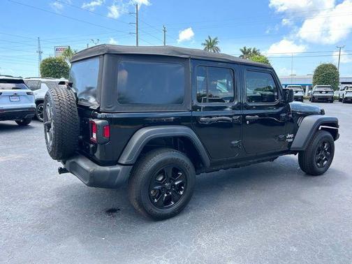 Black Clearcoat 2018 Jeep Wrangler Unlimited Sport