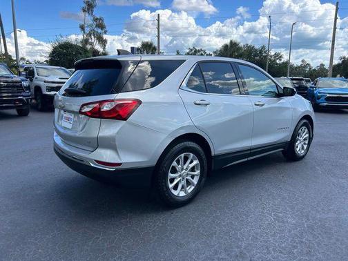 Silver Ice Metallic 2020 Chevrolet Equinox 1LT
