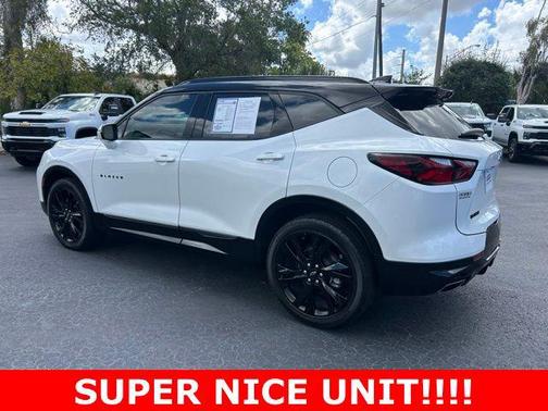 Iridescent Pearl Tricoat 2022 Chevrolet Blazer RS