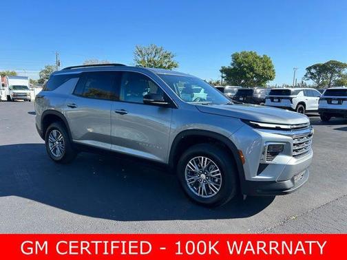 2025 Chevrolet Traverse LT