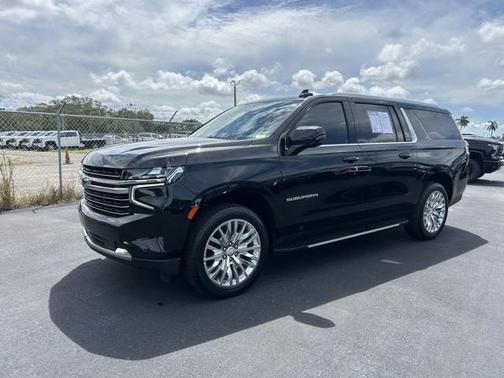2024 Chevrolet Suburban LT