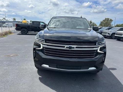 2024 Chevrolet Suburban LT