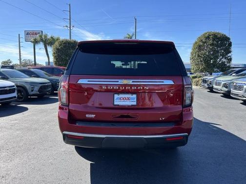 2021 Chevrolet Suburban LT