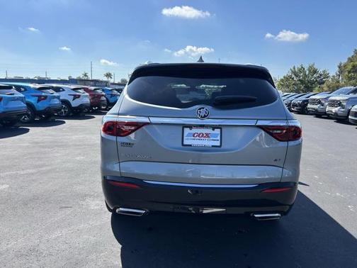 2023 Buick Enclave Essence FWD