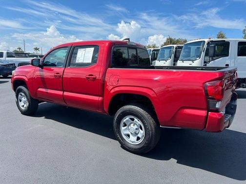 2022 Toyota Tacoma SR