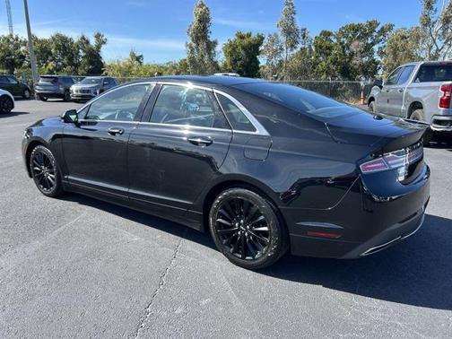 2017 Lincoln MKZ Base