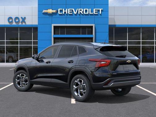 Mosaic Black Metallic 2026 Chevrolet Trax LT