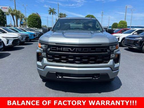 Sterling Gray Metallic 2025 Chevrolet Silverado 1500 Custom
