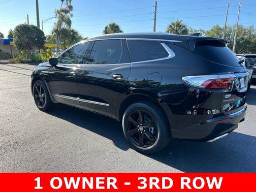 2023 Buick Enclave Essence FWD