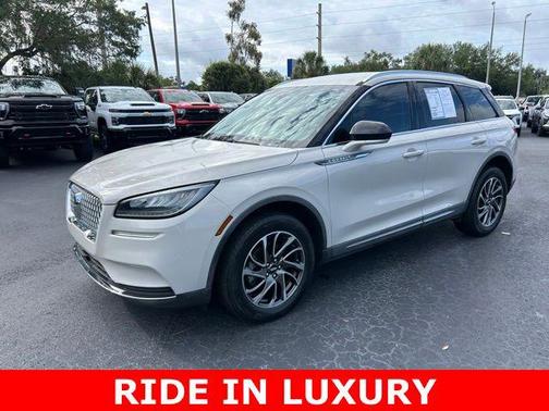 Ceramic Pearl 2021 Lincoln Corsair Standard