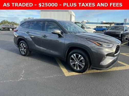2021 Toyota Highlander XLE