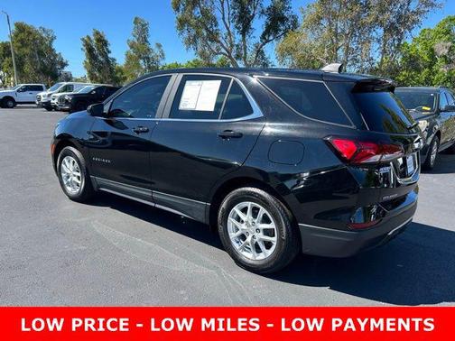 Mosaic Black Metallic 2024 Chevrolet Equinox 1LT