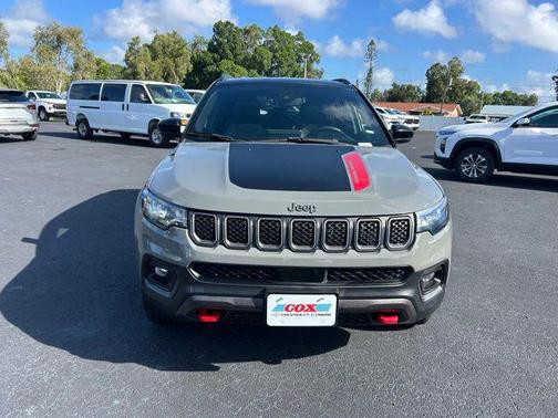 Sting-Gray Clearcoat 2023 Jeep Compass Trailhawk