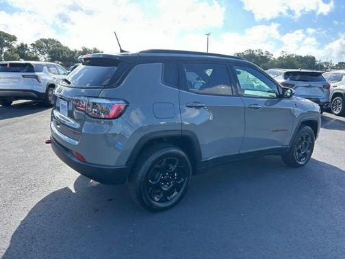 Sting-Gray Clearcoat 2023 Jeep Compass Trailhawk