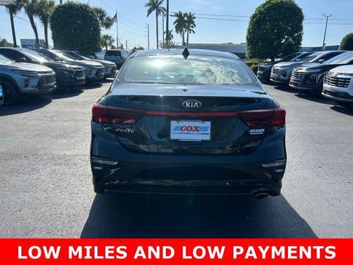 Aurora Black 2019 Kia Forte LXS