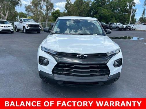 Summit White 2023 Chevrolet Trailblazer LS