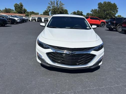 2024 Chevrolet Malibu FWD RS