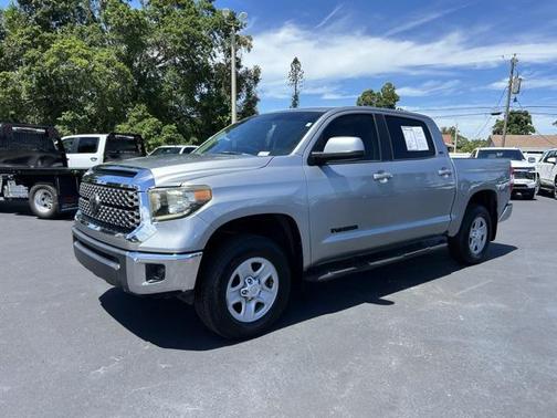 2018 Toyota Tundra SR5