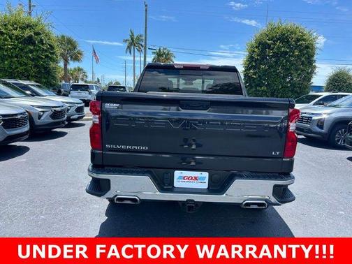 Dark Ash Metallic 2024 Chevrolet Silverado 1500 LT