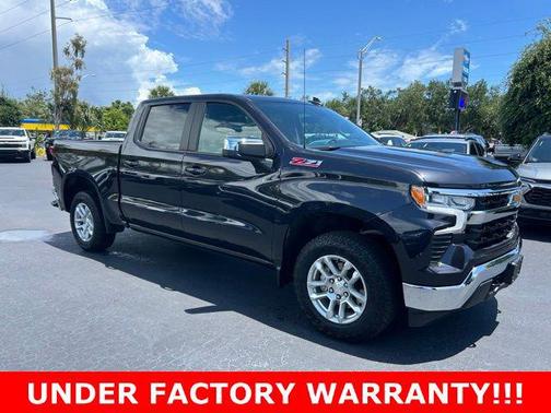 Dark Ash Metallic 2024 Chevrolet Silverado 1500 LT