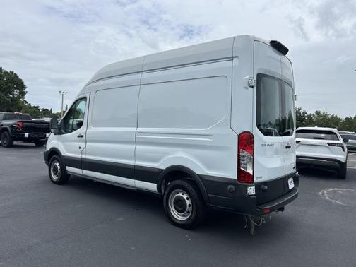 2018 Ford Transit-250 Base