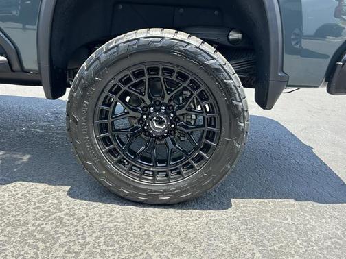 2025 Chevrolet Silverado 2500 LTZ