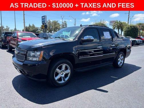 Black 2013 Chevrolet Avalanche LTZ