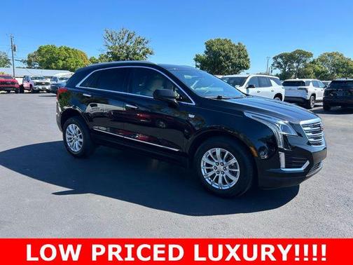 Stellar Black Metallic 2018 Cadillac XT5 Base