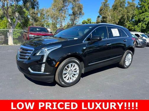 Stellar Black Metallic 2018 Cadillac XT5 Base