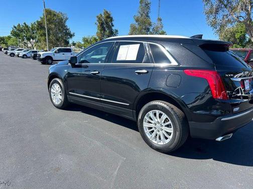 Stellar Black Metallic 2018 Cadillac XT5 Base